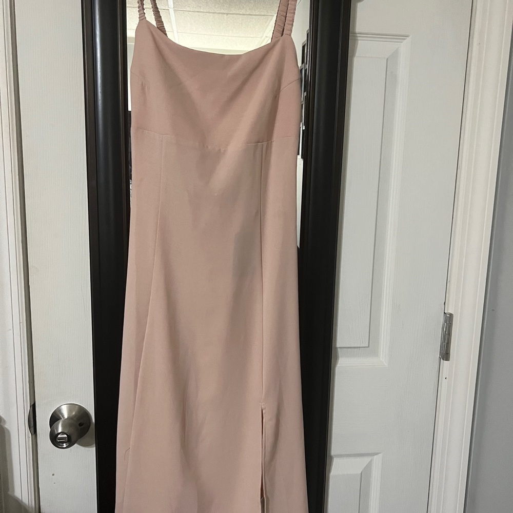 Light pink dress size M, brand new
